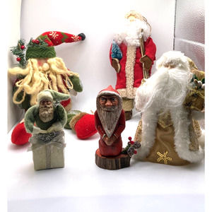 Five pre-owned Santas assorted colors